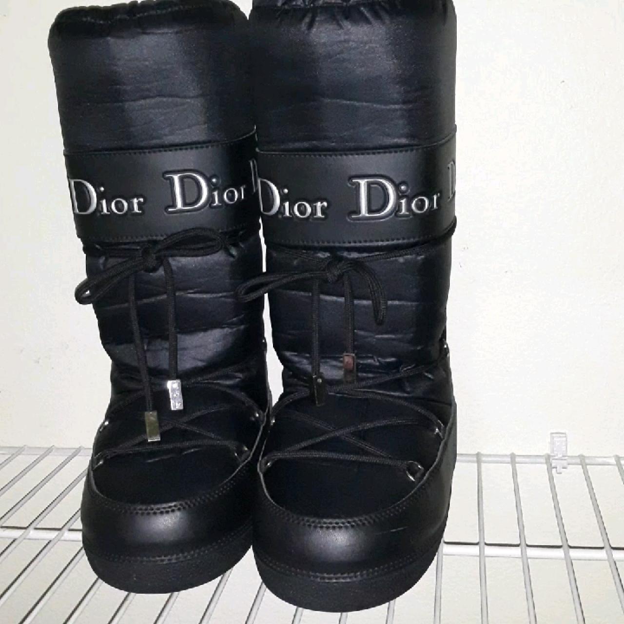dior moon boot