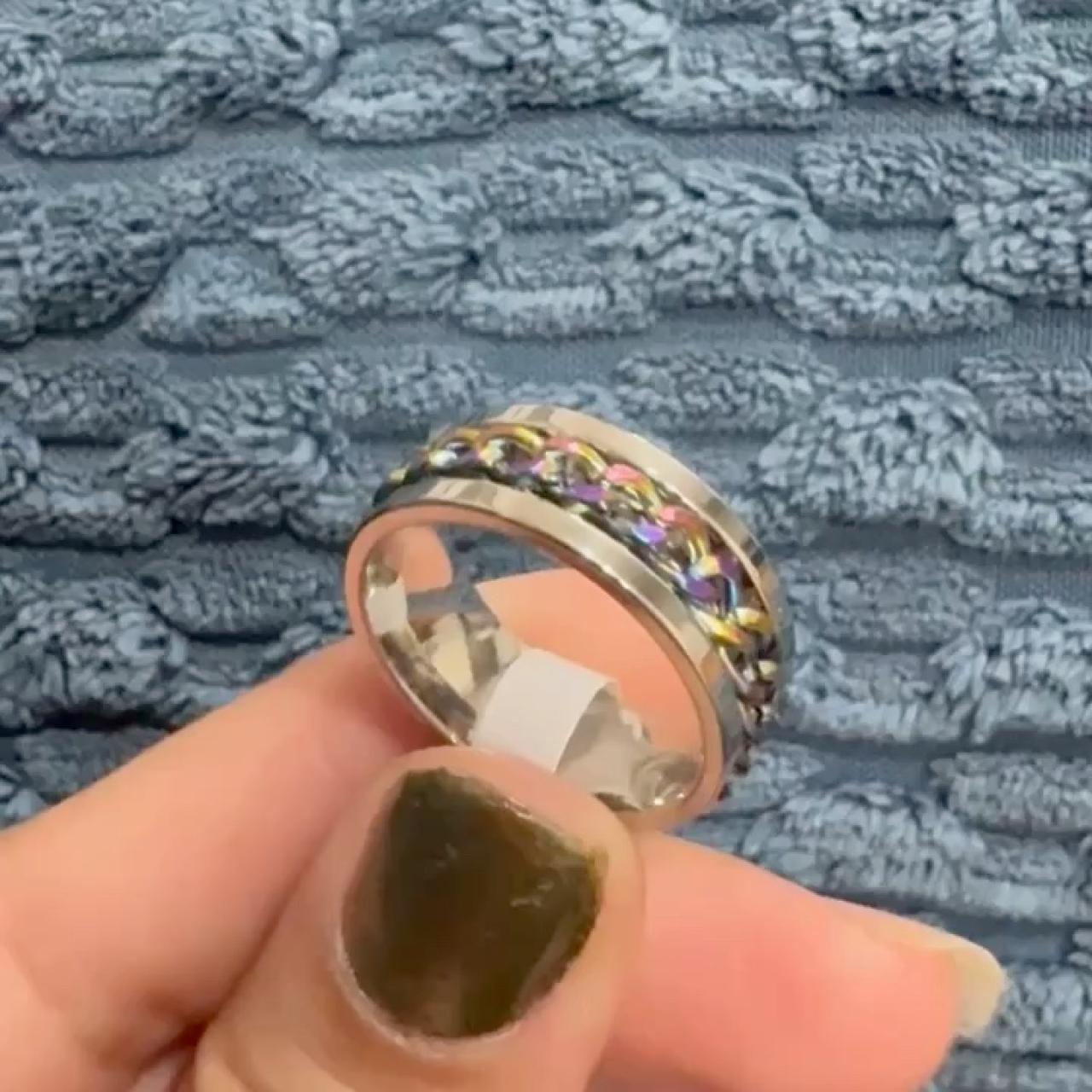 item listed by queenofrings