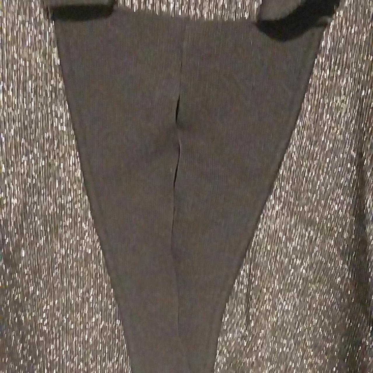 item listed by stylesavantcloset