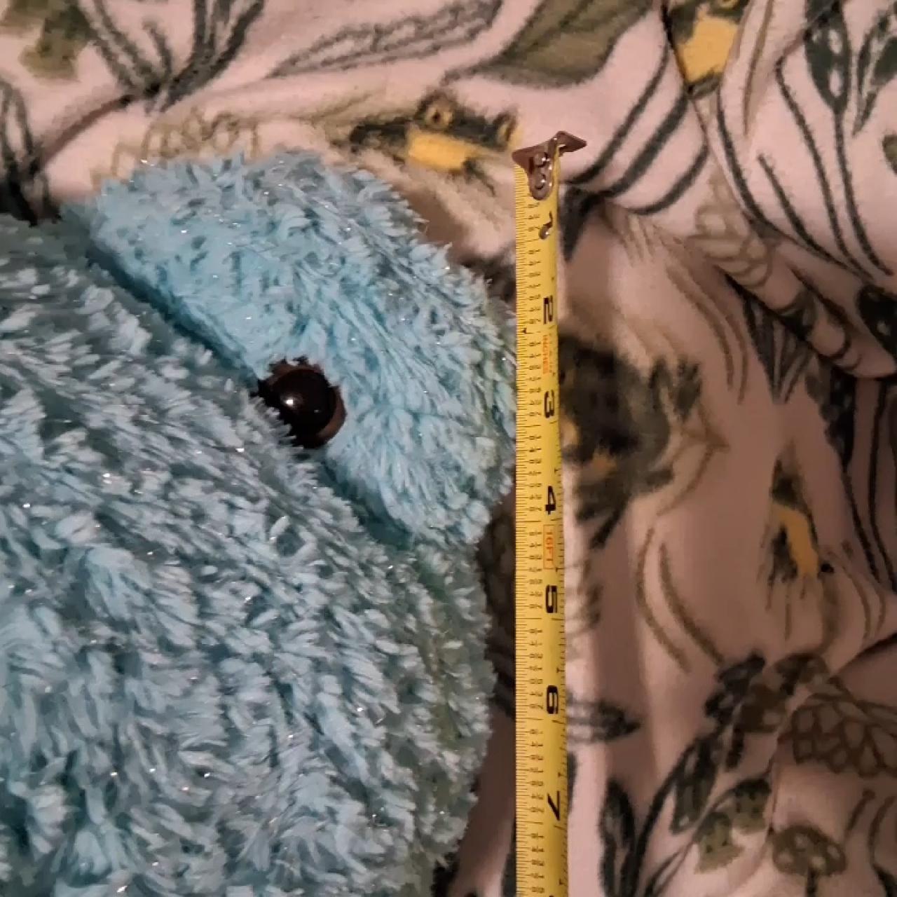 item listed by anuxanamoon