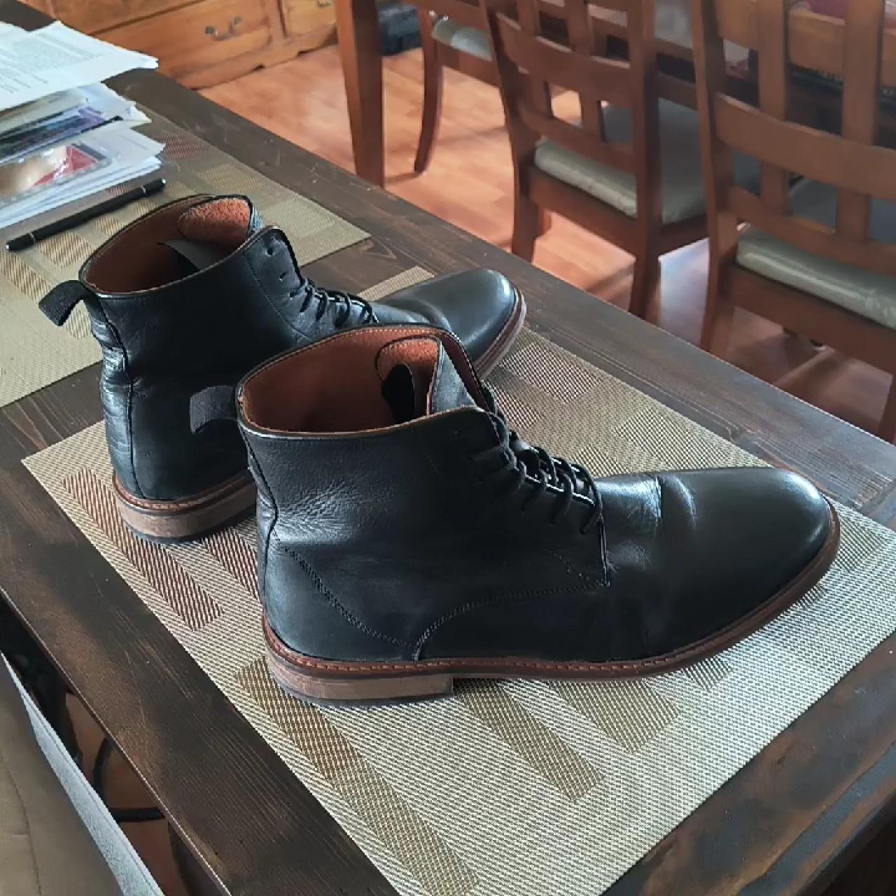 item listed by wehaveyourshoes