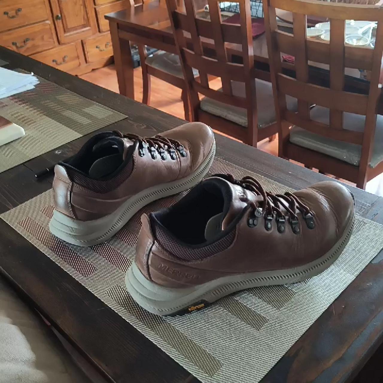 item listed by wehaveyourshoes