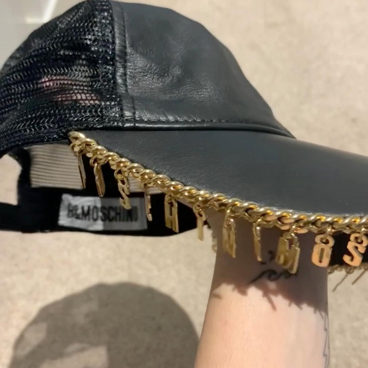 H&m moschino outlet hat