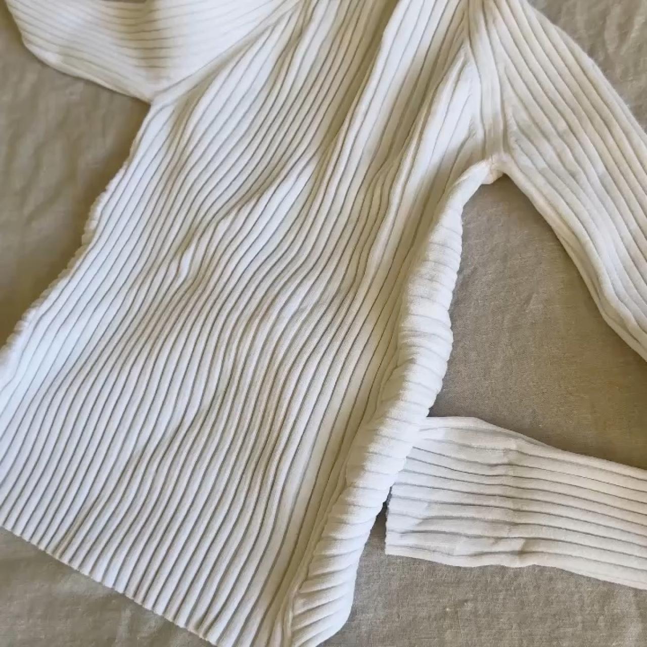 item listed by lemonisa