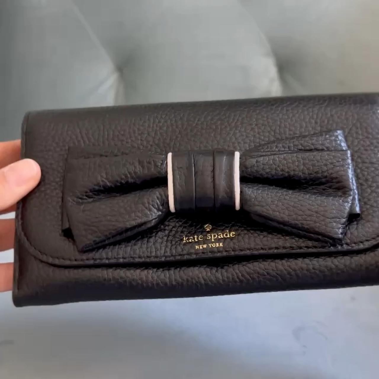 item listed by aliennor