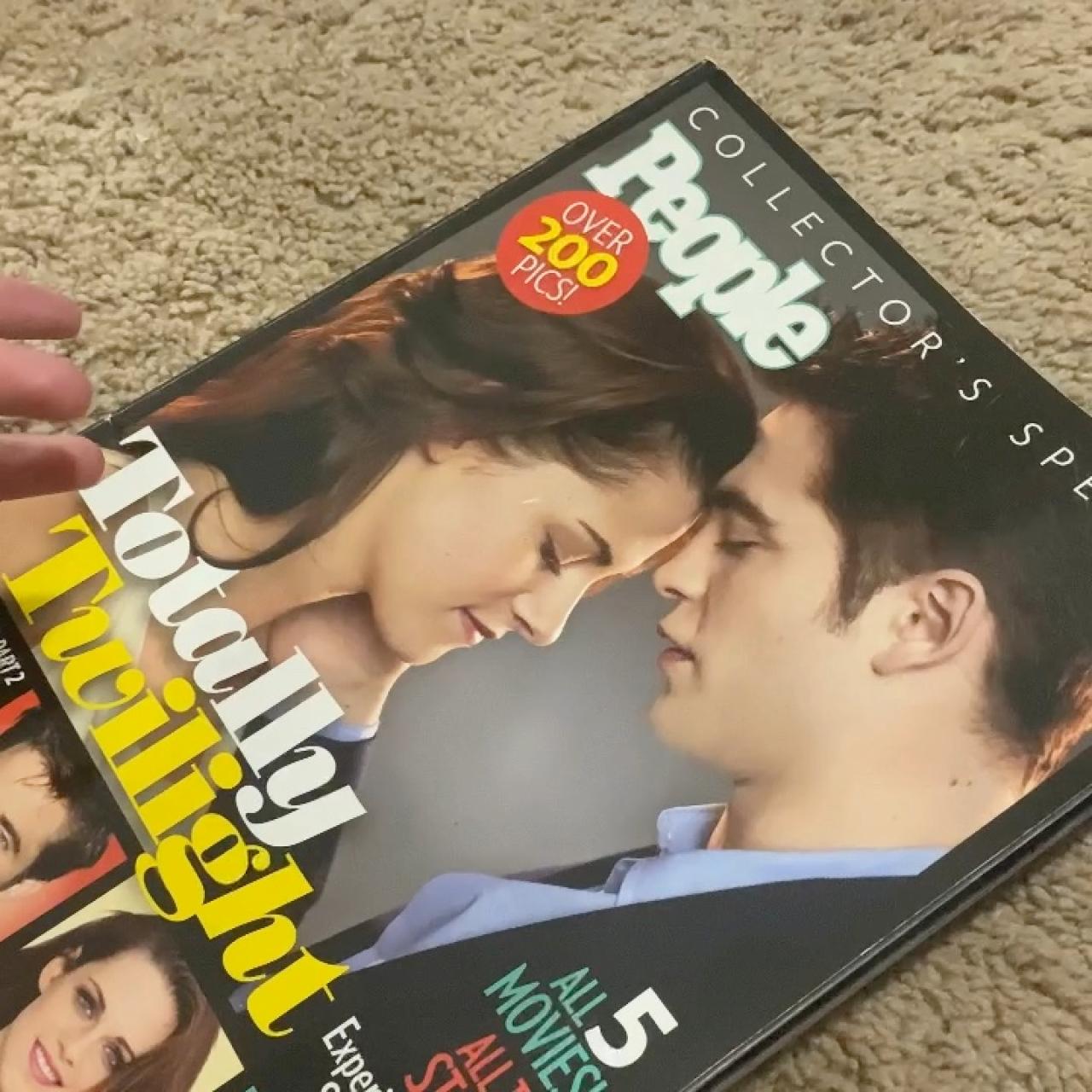 Various outlet Twilight magazines bundle