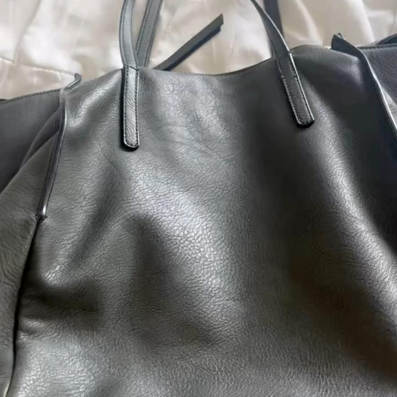 item listed by nikkiryanpeters