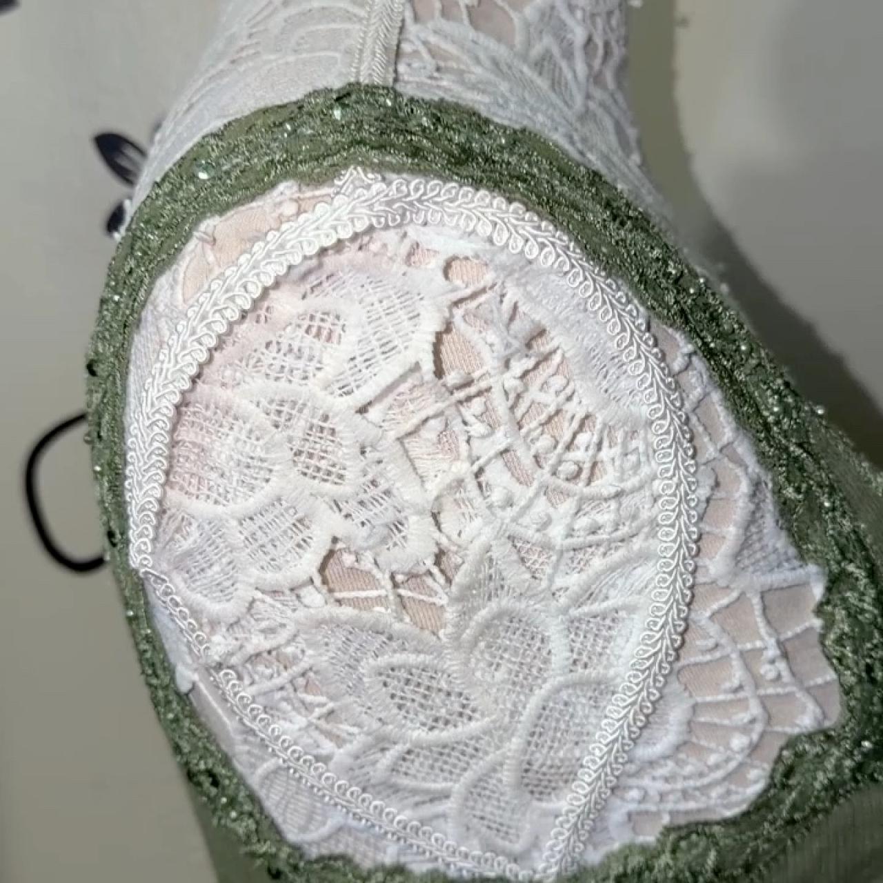 item listed by thriftedgxms