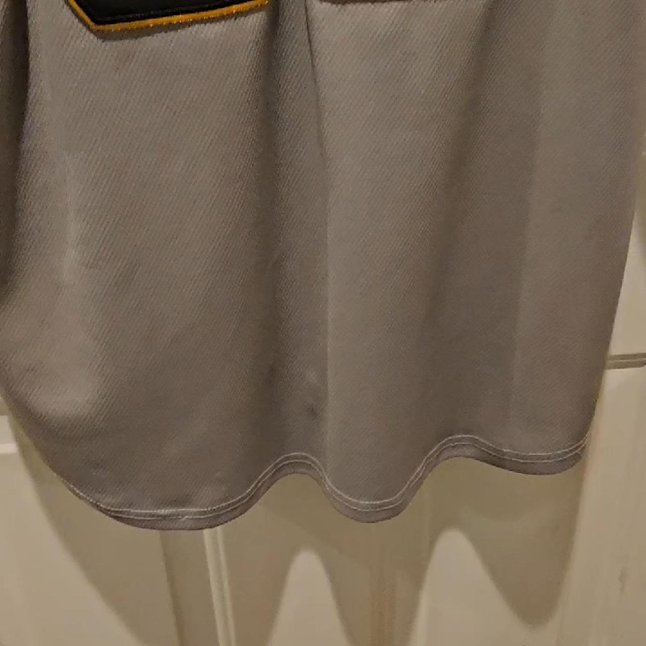 item listed by dirk7101