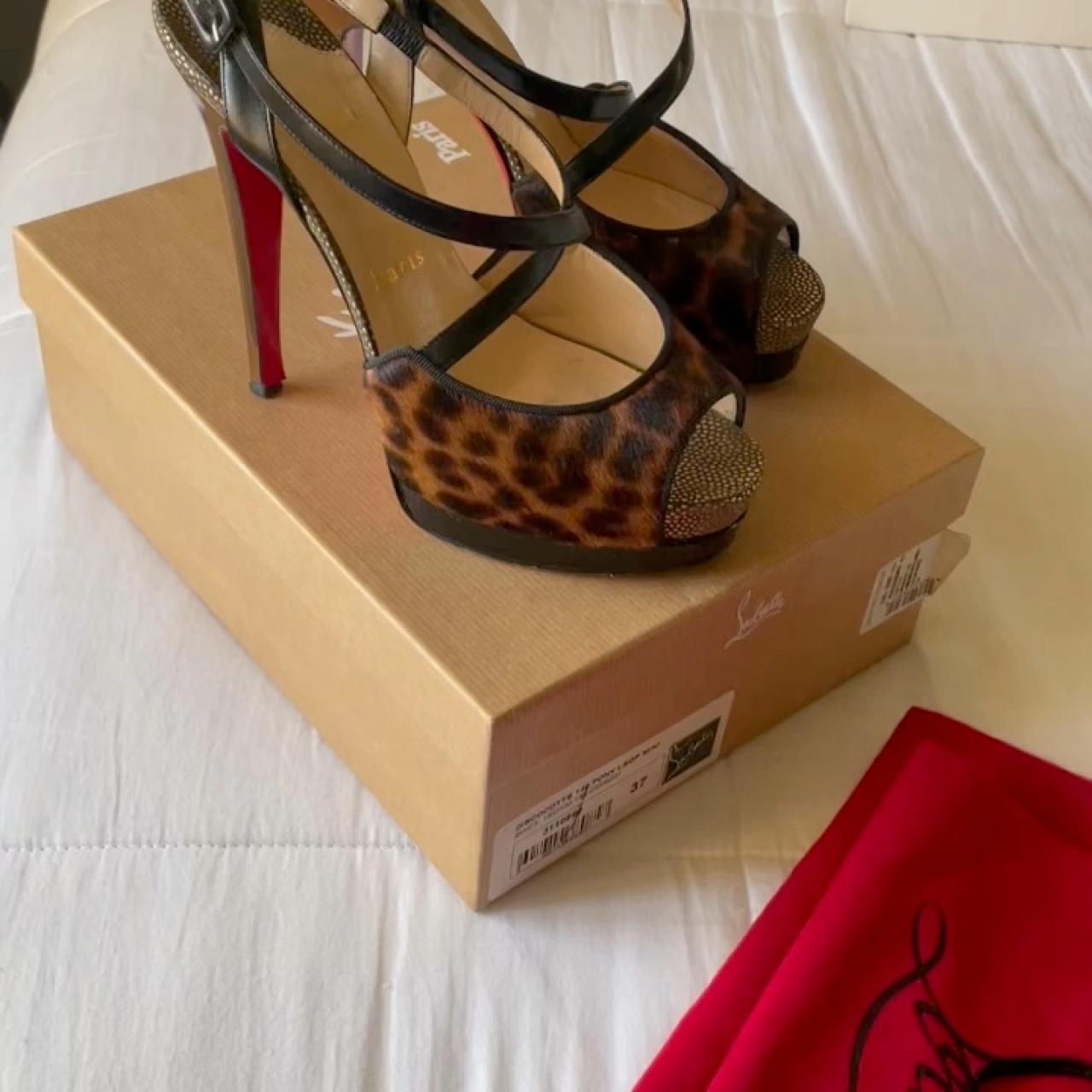 Christian Louboutin classy black heels Peep toe - Depop