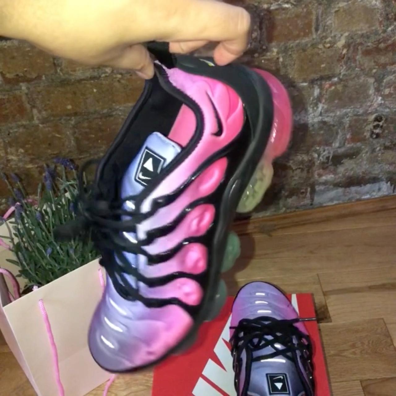 vm nike sneakers