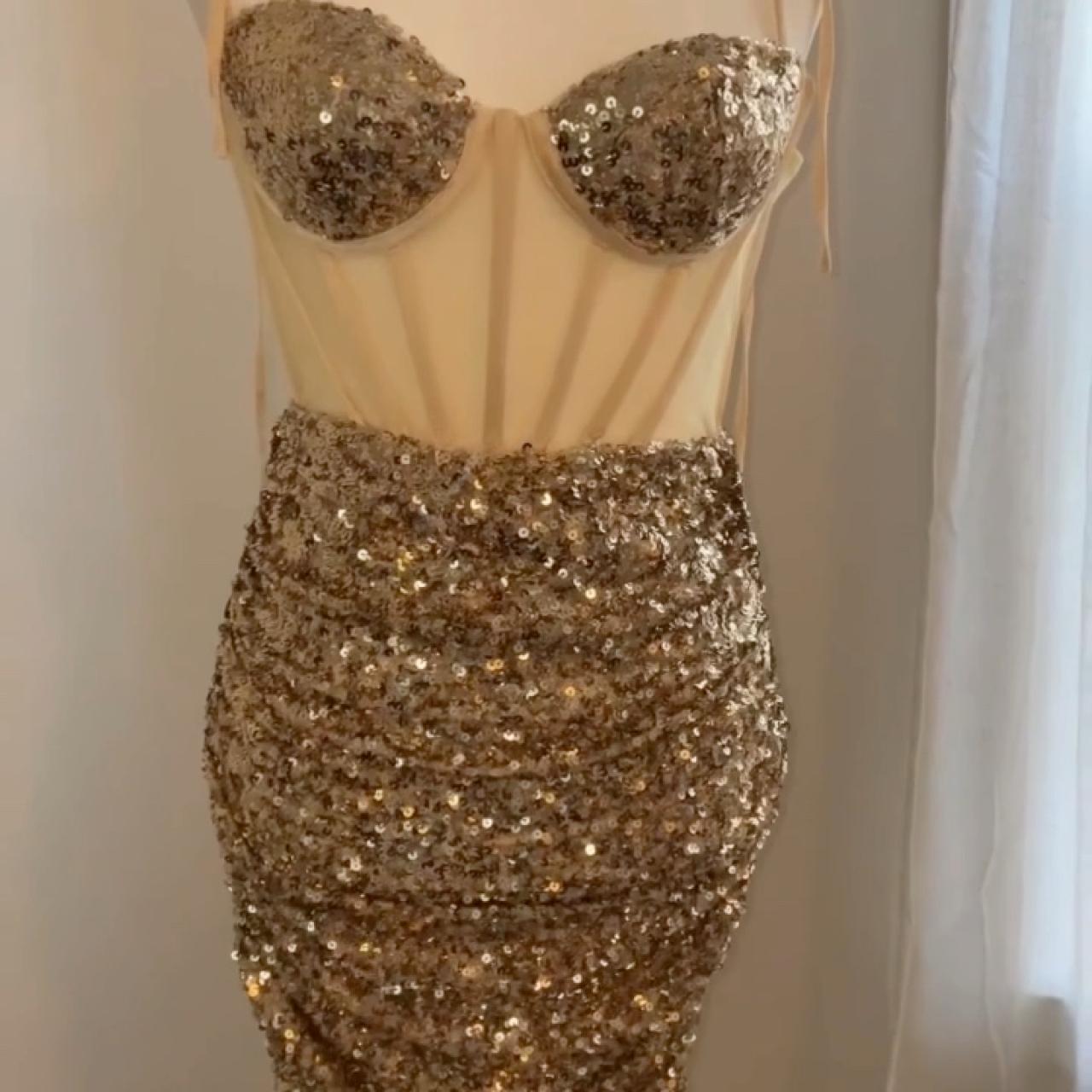 item listed by shopwithssss