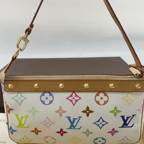 Charitybuzz: Takashi Murakami X Louis Vuitton 3 Bag Set