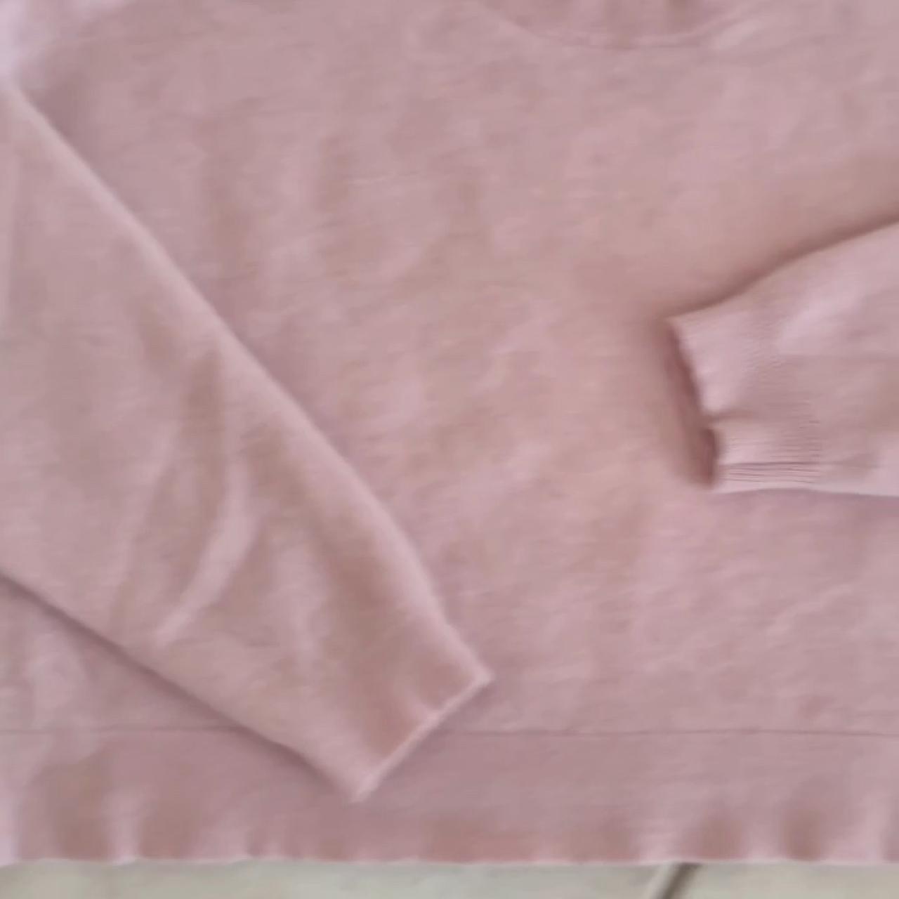 item listed by luxevibemarket