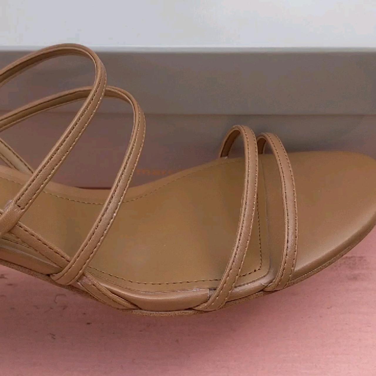marc fisher quarry 2 sandal