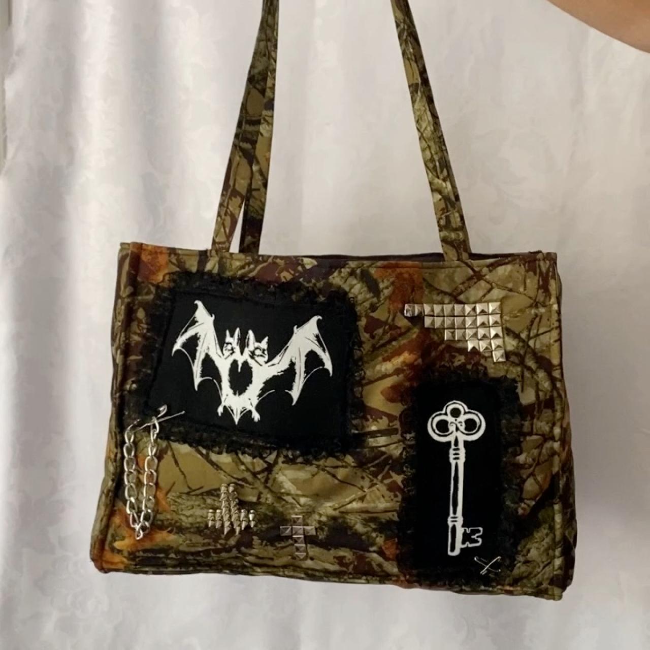 item listed by luckyroadkill