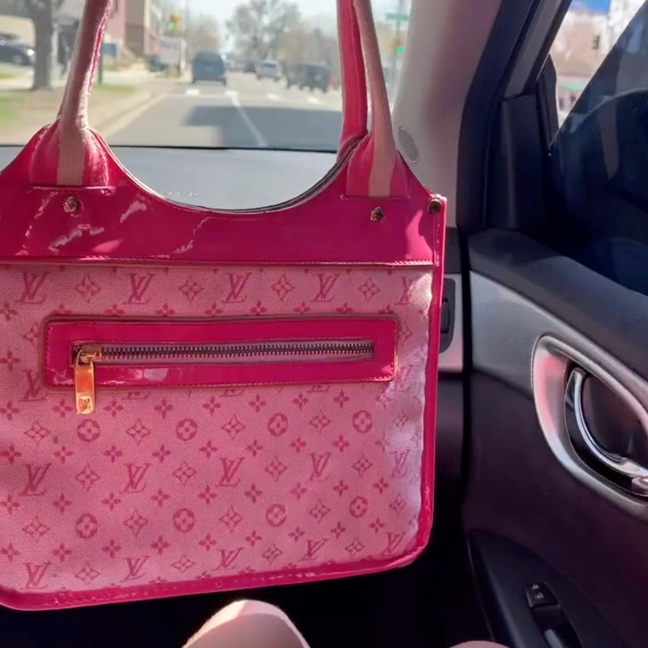 item listed by xvdouglas