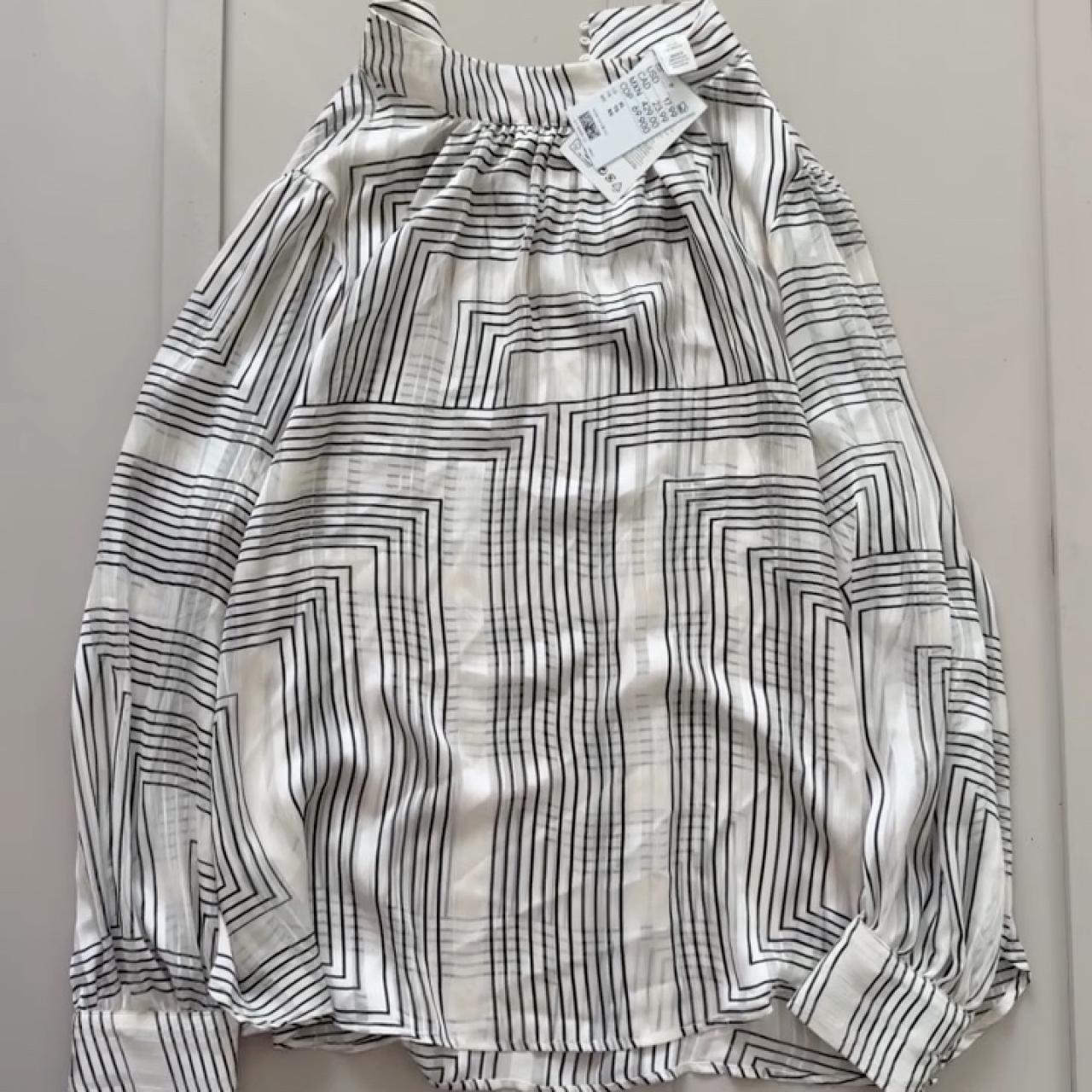 item listed by thrft_tx