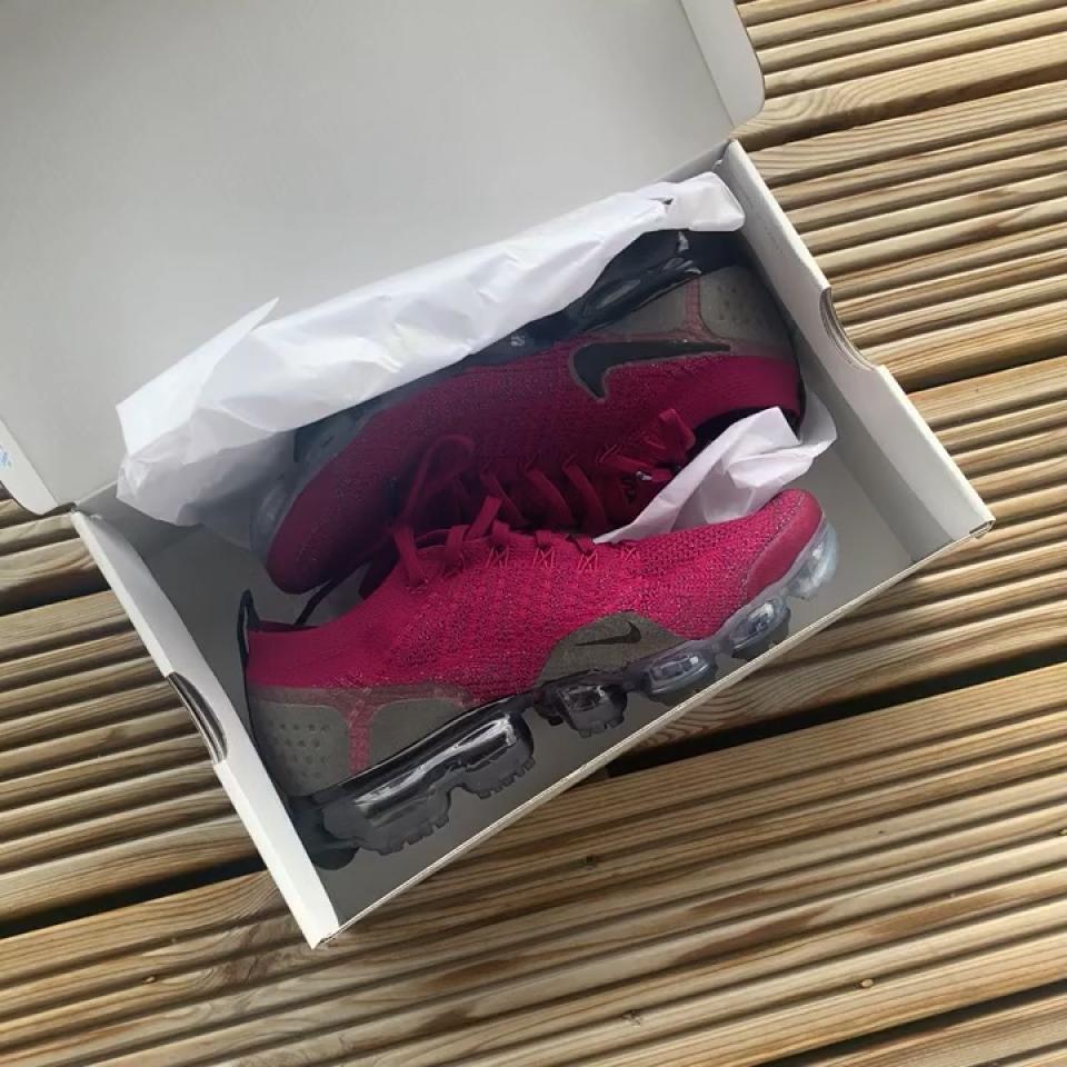 raspberry vapormax