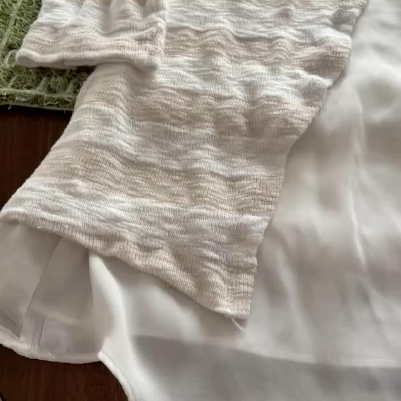 item listed by thecherryonspitze