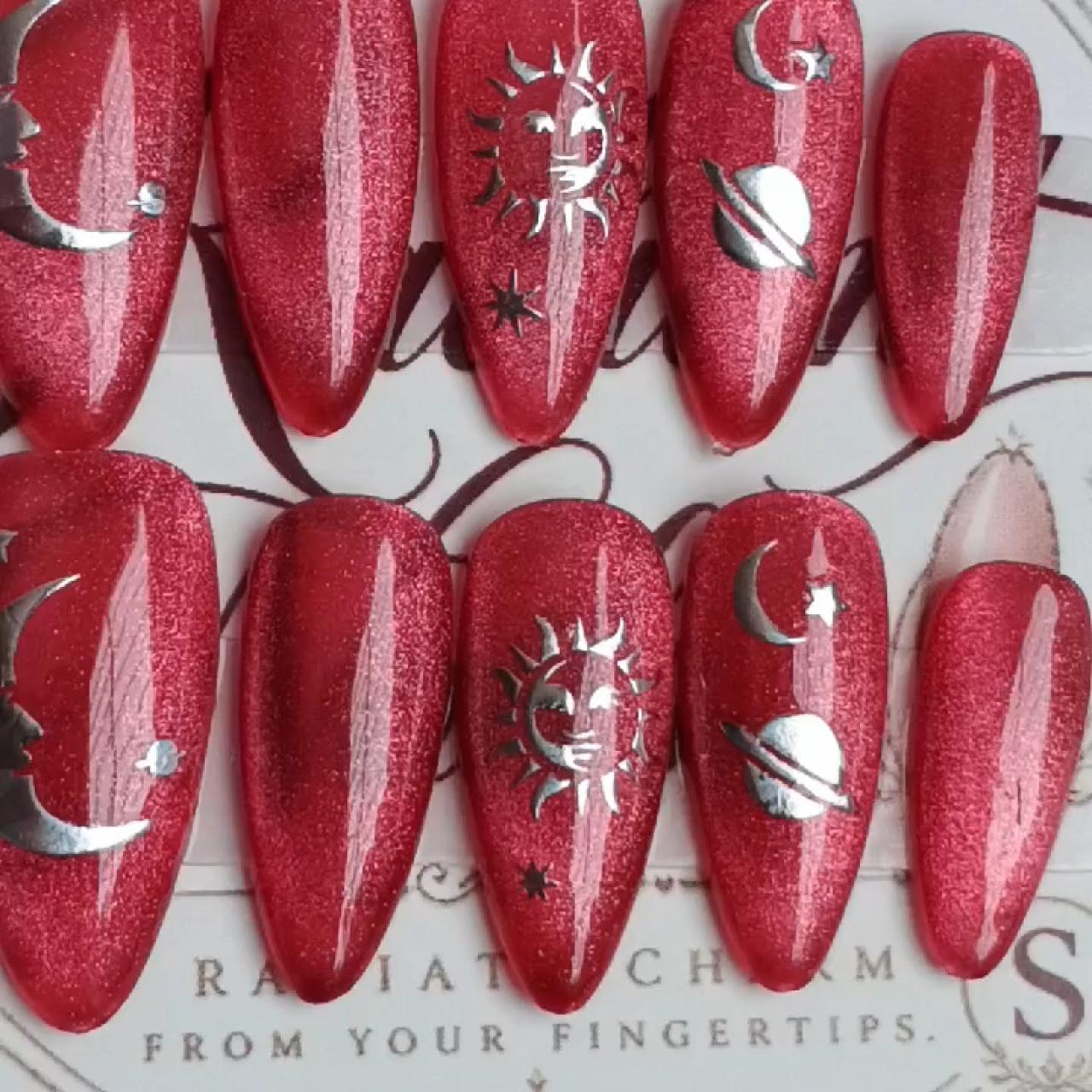 item listed by radiant_nails
