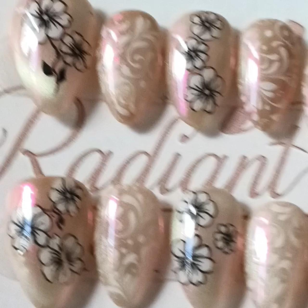 item listed by radiant_nails