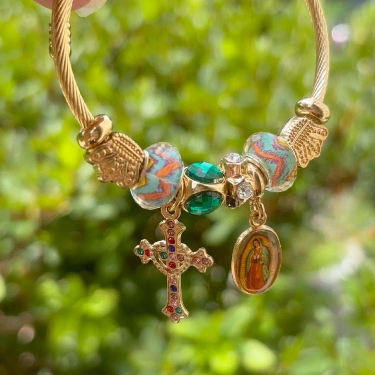 item listed by eve_finds20