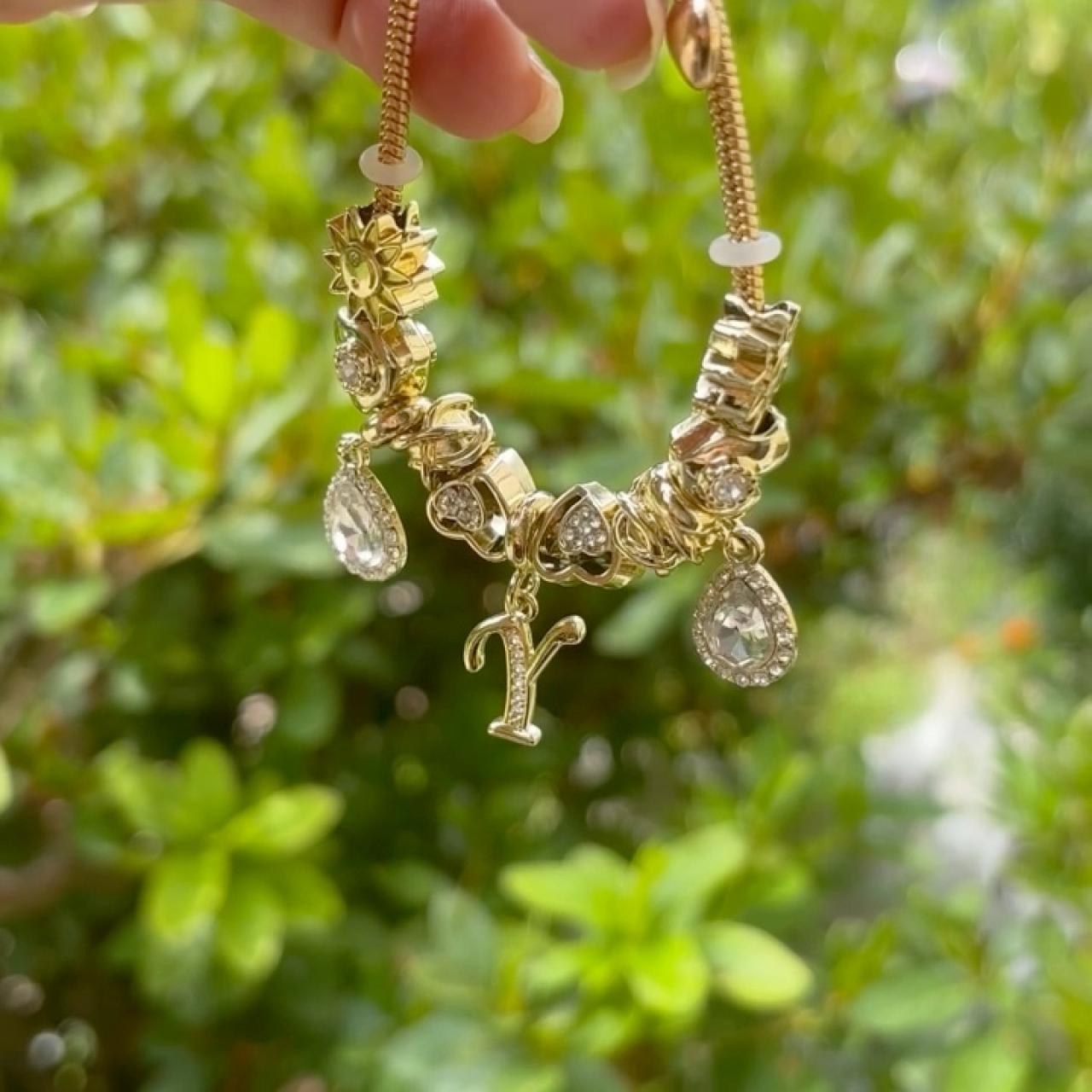 item listed by eve_finds20