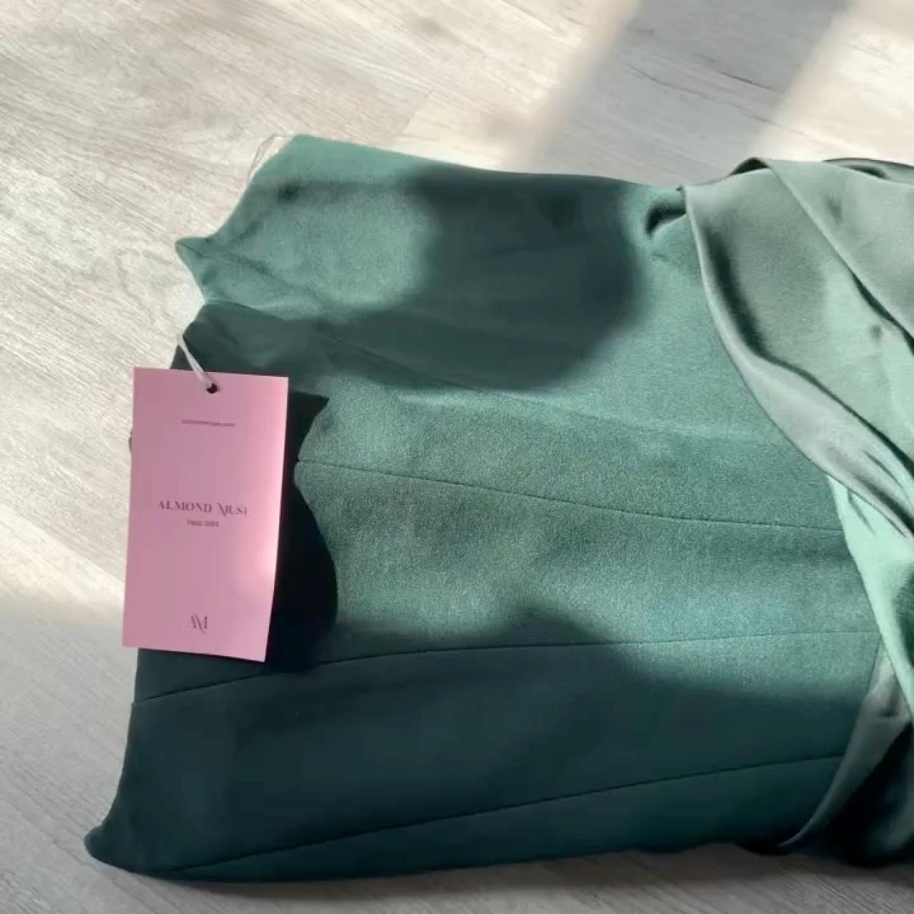 item listed by luvyahweh