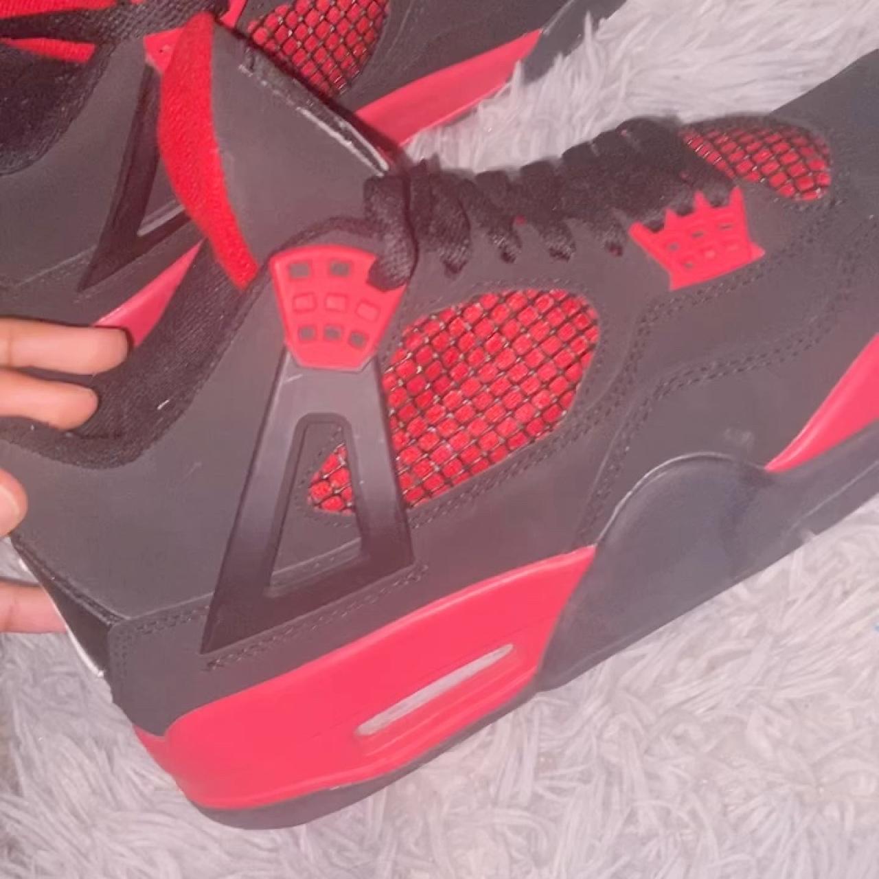 jordan4s red