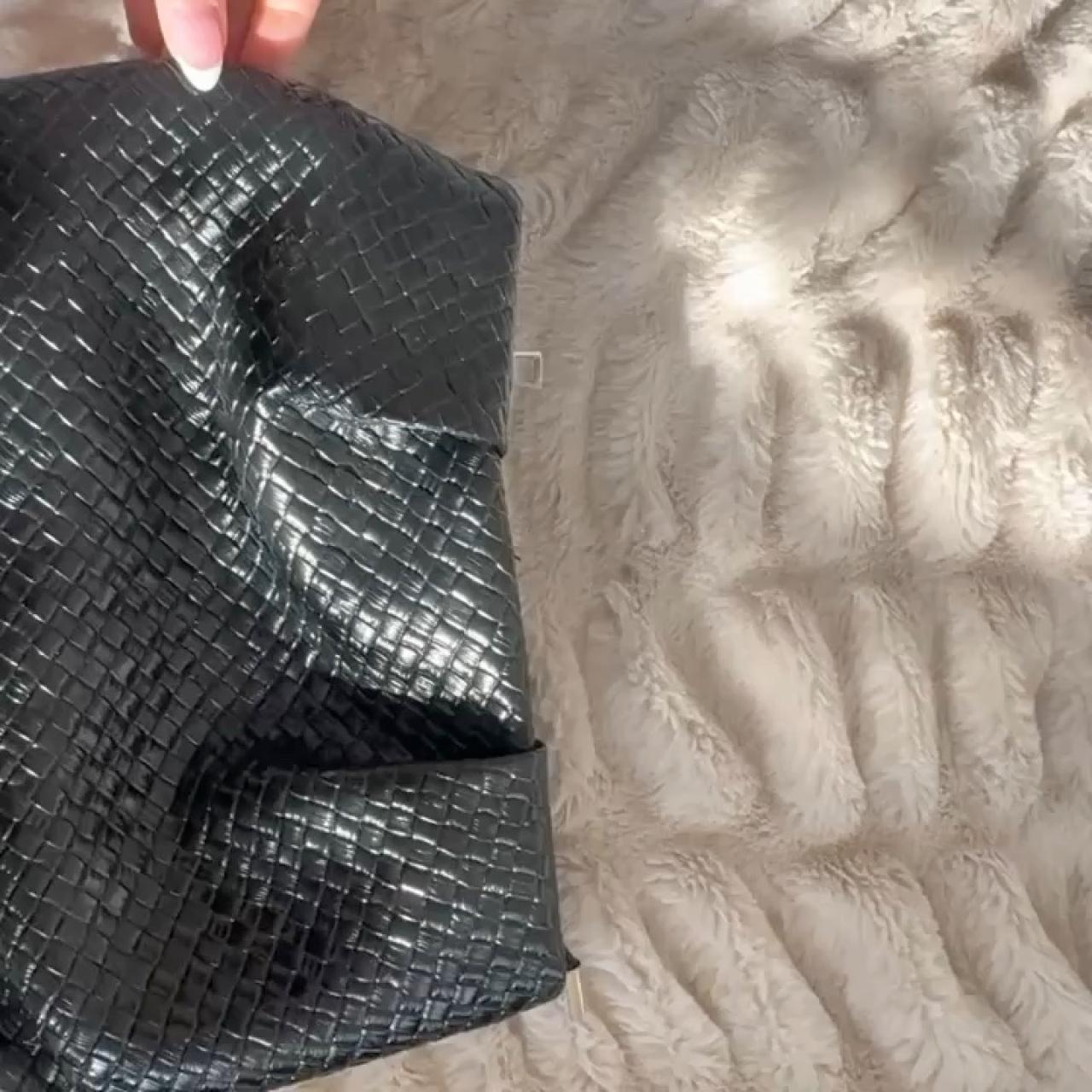 item listed by kinmanning