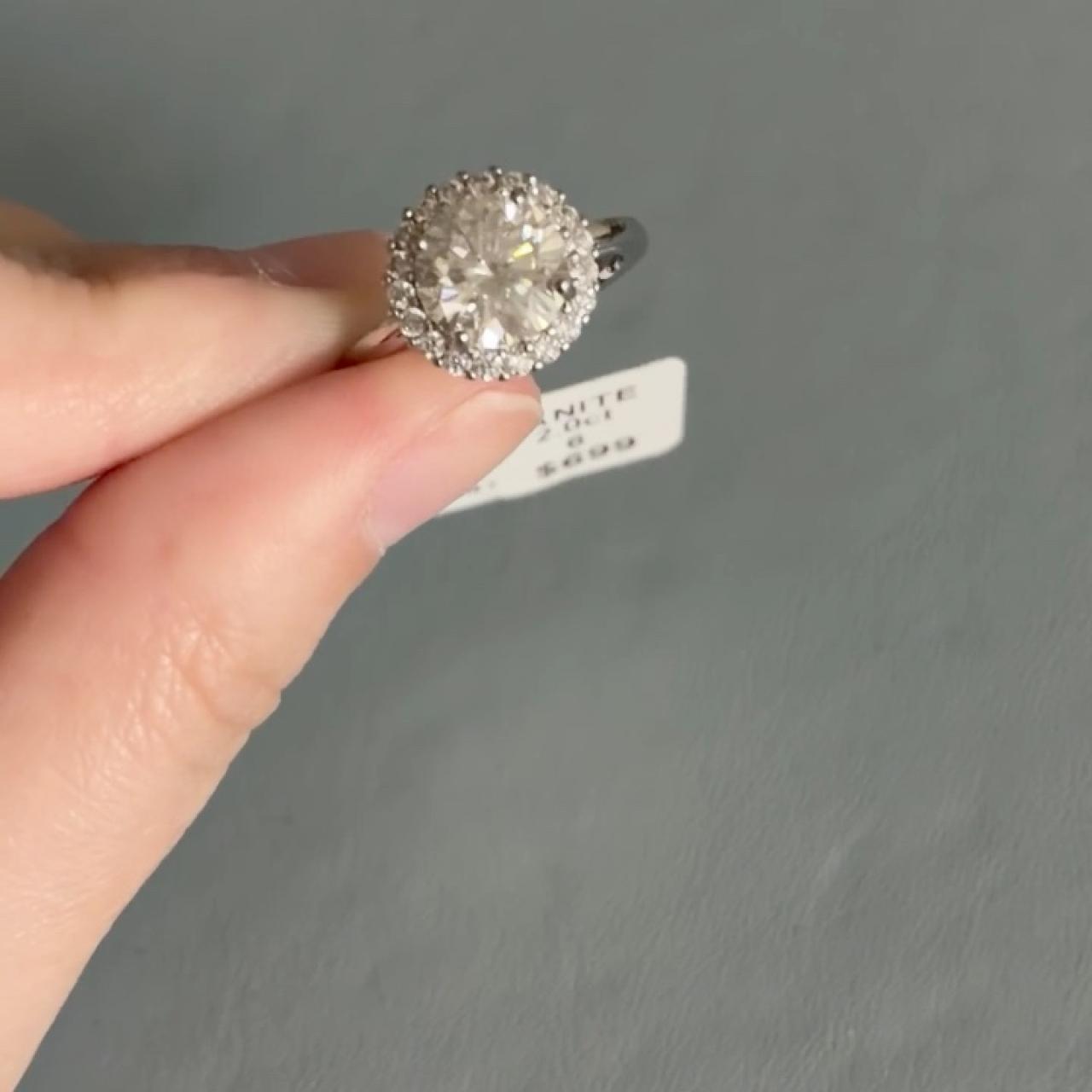 item listed by iceprincess2