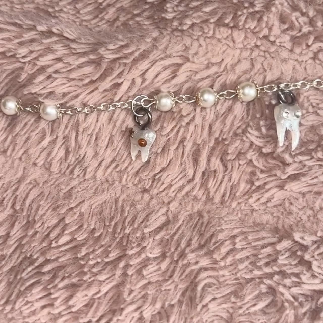 item listed by claws_n_threads