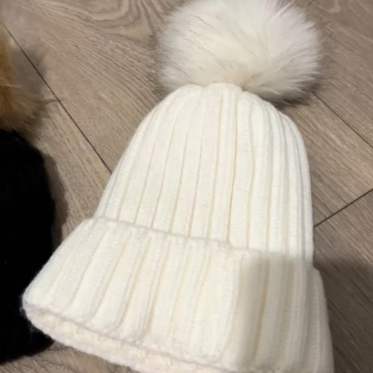 item listed by sofikse