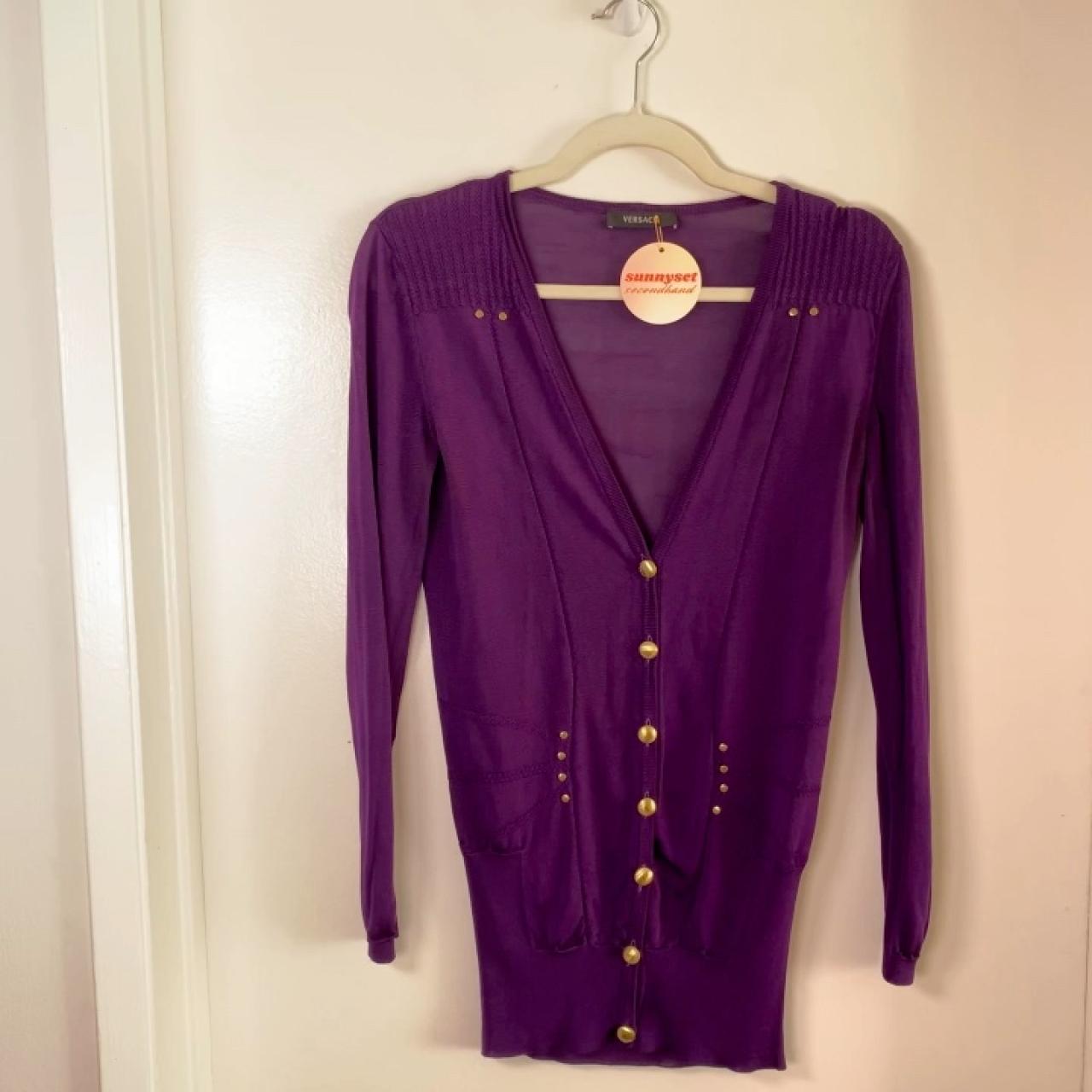 item listed by sunnyset_secondhand