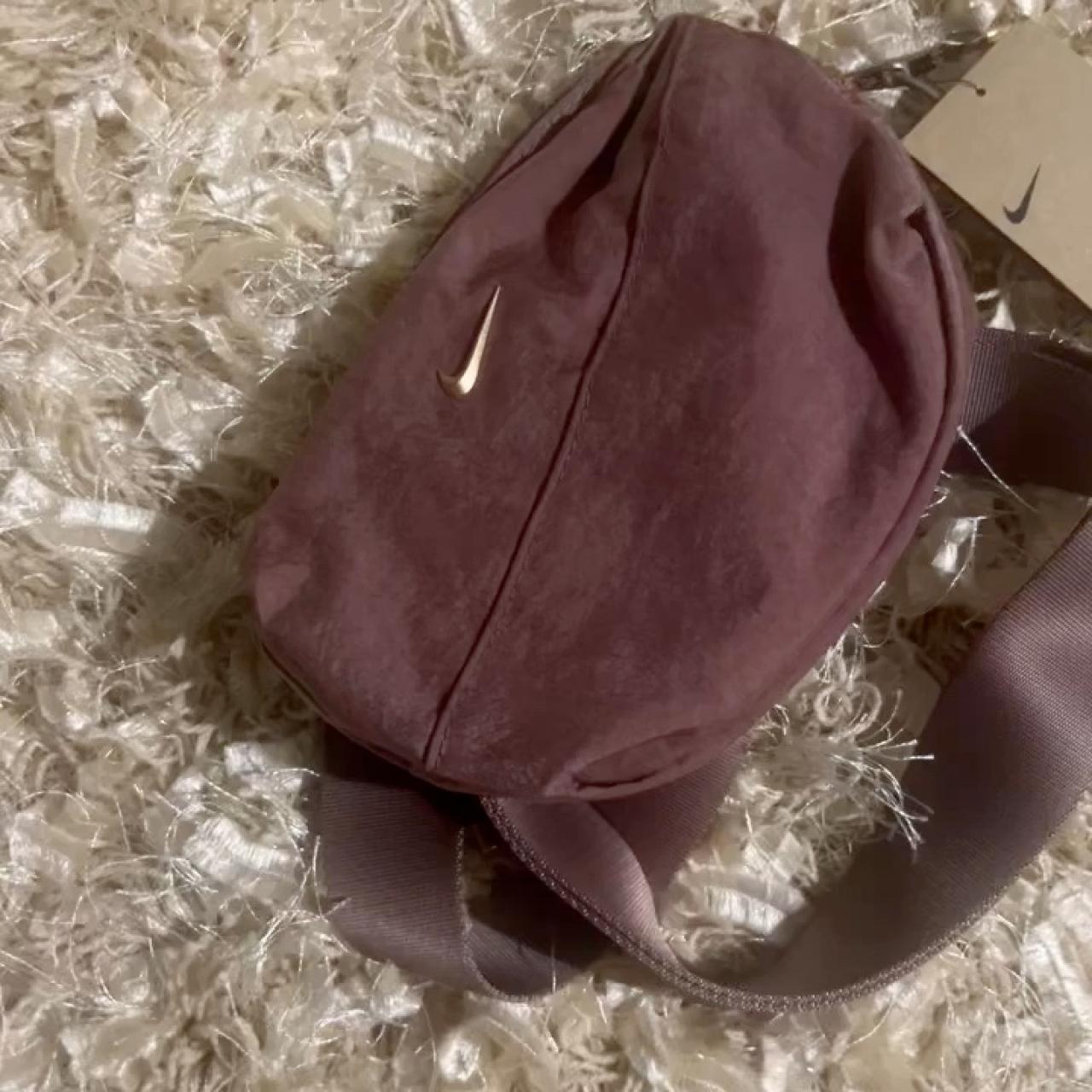 item listed by prettypearlclosst