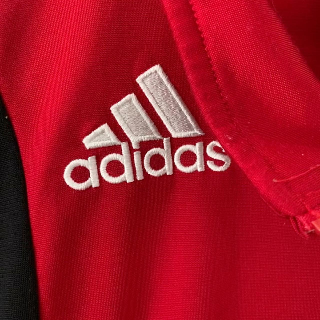 item listed by commandingclothing